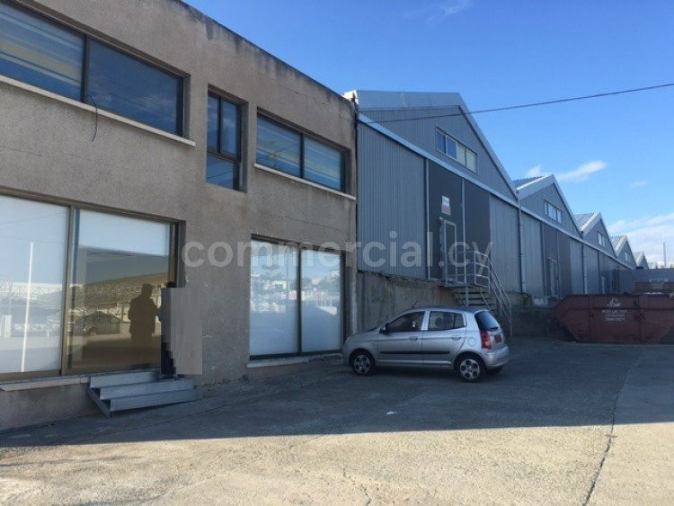 Almacén a la venta en Limassol