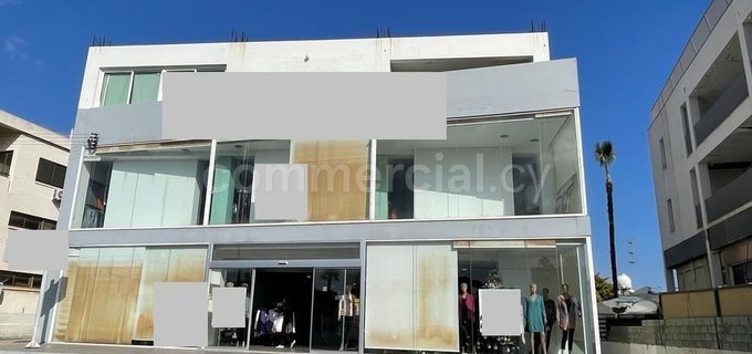 Edificio de uso mixto para alquilar en Larnaca
