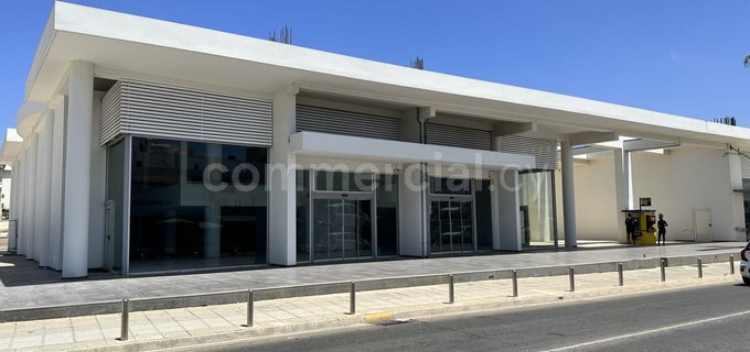 Edificio comercial para alquilar en Ayia Napa