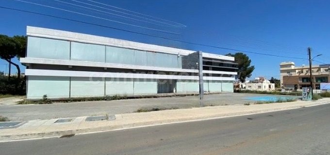 Bâtiment commercial à louer à Nicosie
