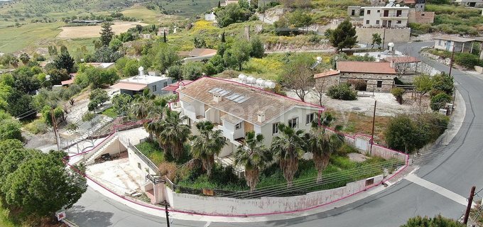 Bâtiment résidentiel à vendre à Paphos