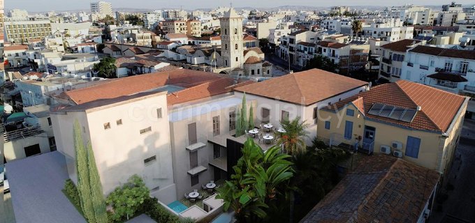 Kommersiell byggnad till salu i Larnaca