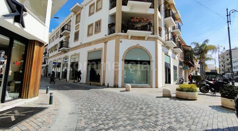 Magasin de détail à louer à Larnaca