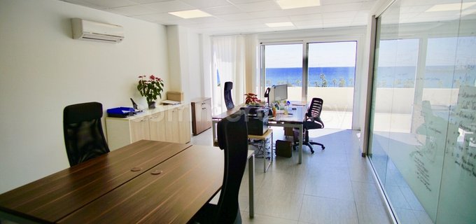Oficina para alquilar en Limassol