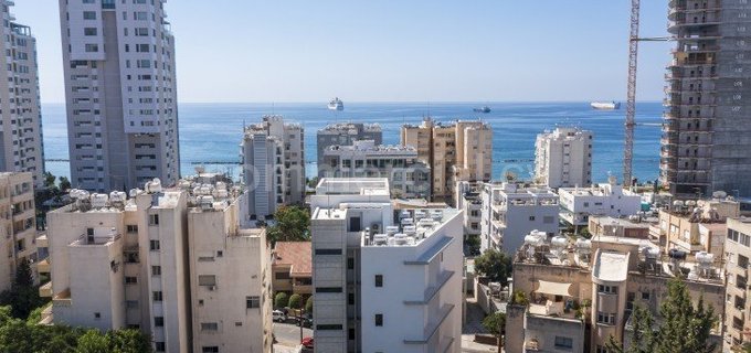 Kommerzielles Gebäude in Limassol zu verkaufen