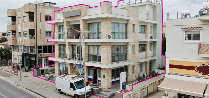 Edificio de uso mixto a la venta en Nicosia