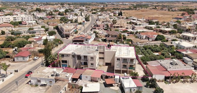 Mixed use building for sale in Larnaca