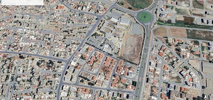 Commercial building for sale in Larnaca