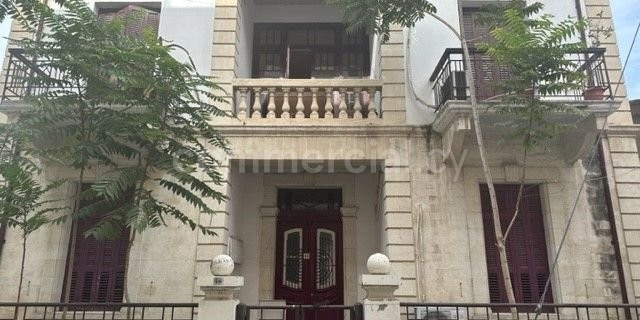 Edificio comercial a la venta en Limassol