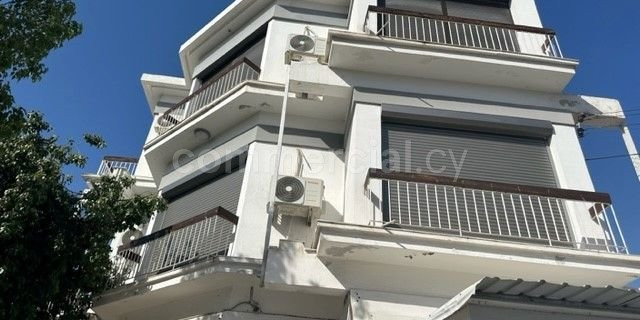 Edificio comercial a la venta en Limassol