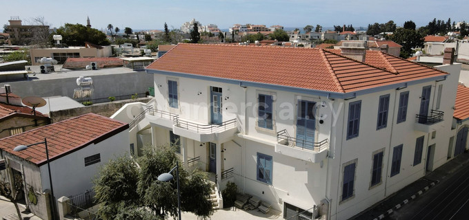 Bâtiment commercial à vendre à Limassol