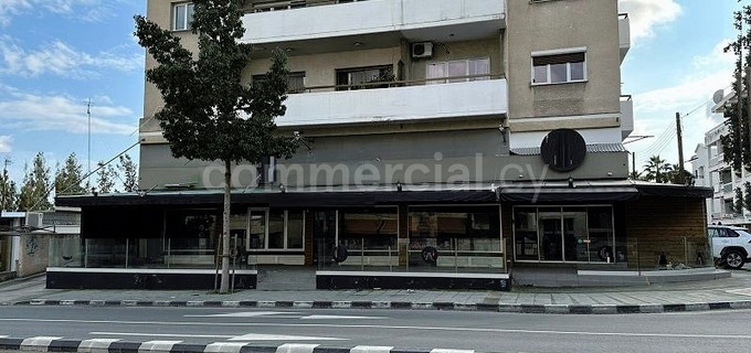 Bâtiment commercial à vendre à Limassol