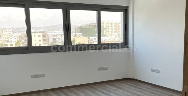 Büro in Limassol zu verkaufen