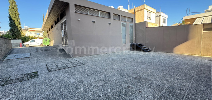 Kommersiell byggnad att hyra i Limassol