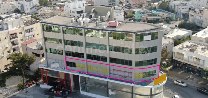 Oficina a la venta en Nicosia