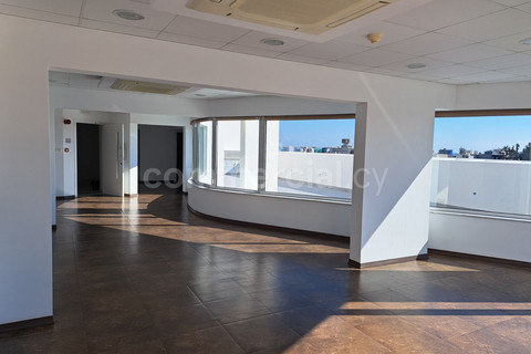 Büro in Limassol zu vermieten