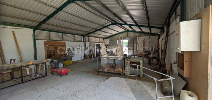 Entrepôt à vendre à Paphos