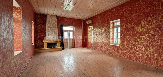 Commercial building for sale in Nicosia