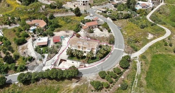 Bâtiment résidentiel à vendre à Paphos