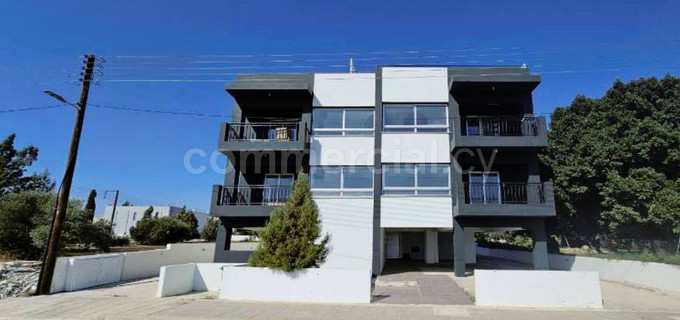 Kommersiell byggnad till salu i Larnaca