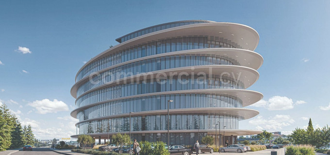 Bâtiment commercial à louer à Limassol