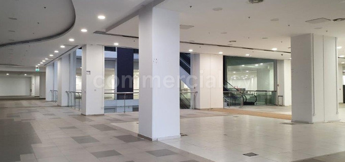 Bâtiment commercial à vendre à Nicosie