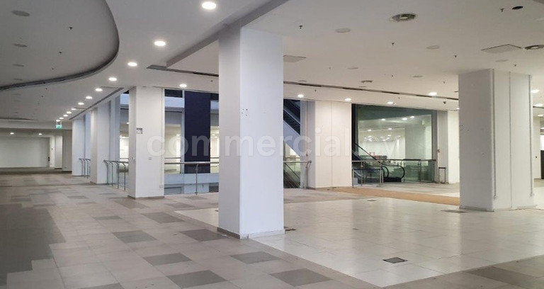 Bâtiment commercial à vendre à Nicosie