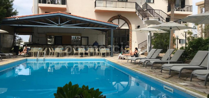 Bâtiment commercial à vendre à Paphos