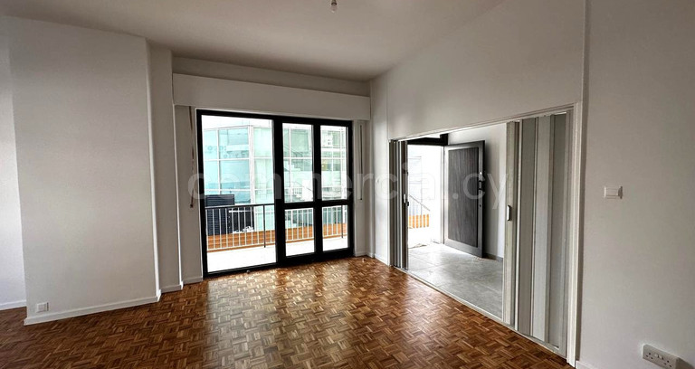 Bureau à louer à Nicosie