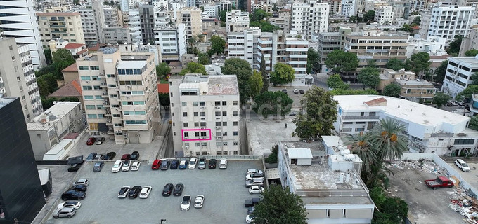 Oficina a la venta en Nicosia