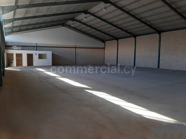Entrepôt à louer à Nicosie