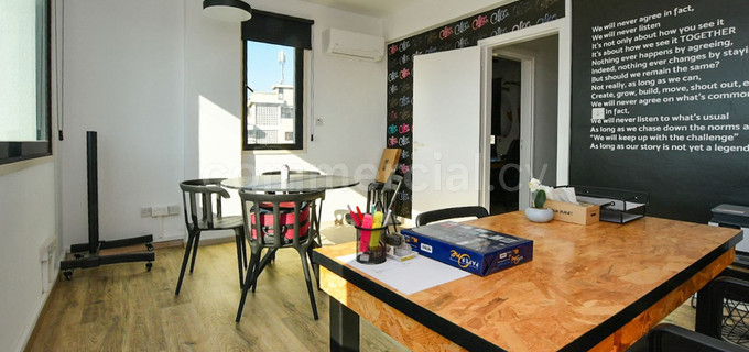 Bureau à vendre à Larnaca