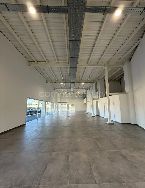 Коммерческое здание на продажу в Лимассол