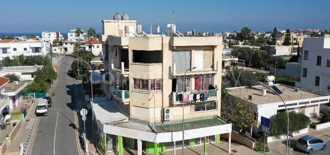 Коммерческое здание на продажу в Дериния