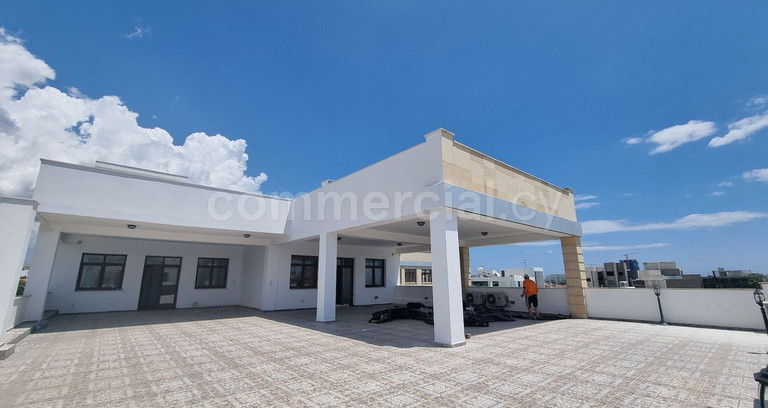 Bureau à vendre à Limassol