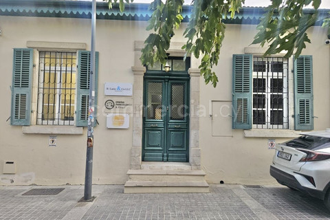 Офис в аренду в Лимассол