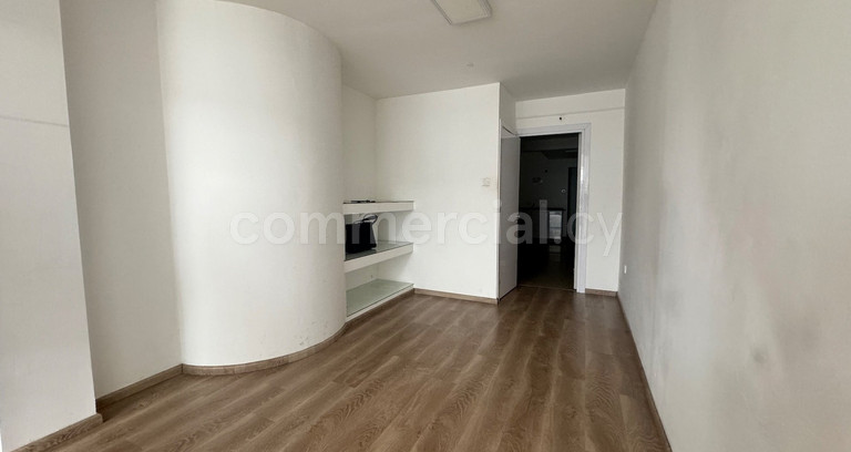 Retail shop to rent in Limassol