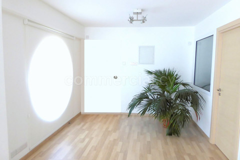 Office to rent in Limassol