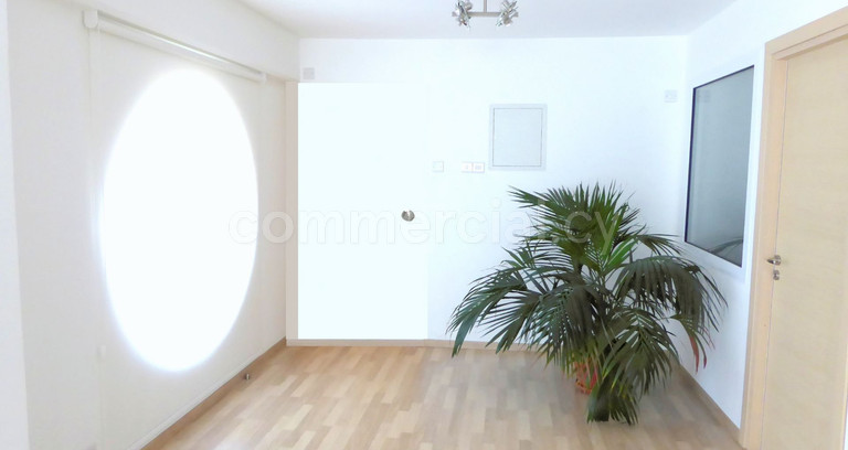 Office to rent in Limassol