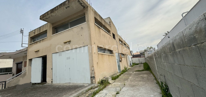 Bâtiment commercial à louer à Limassol