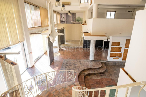 Mixed use building for sale in Nicosia