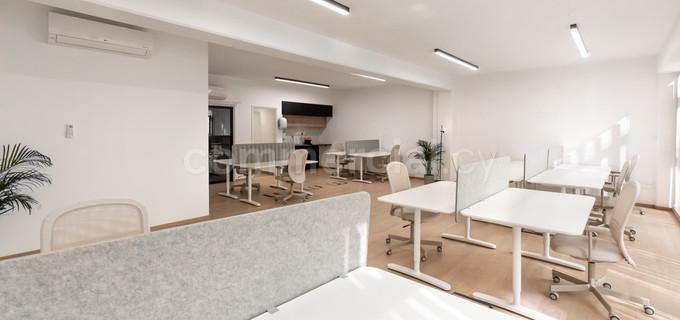 Commercial building to rent in Limassol