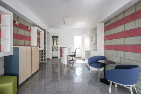 Commercial building to rent in Limassol