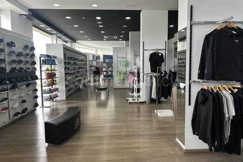 Commercial building to rent in Paphos