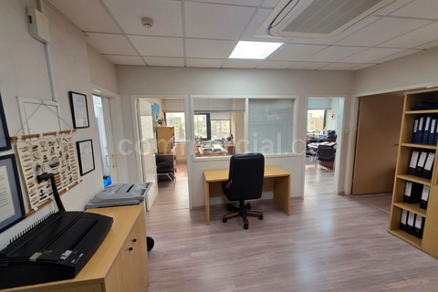 Office to rent in Larnaca