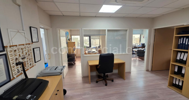 Office to rent in Larnaca