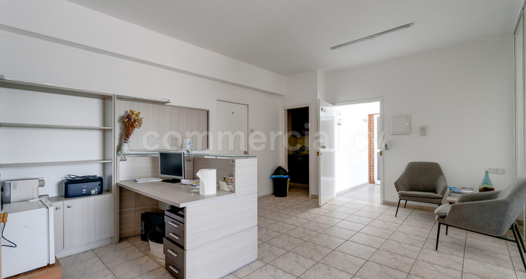 Office to rent in Paralimni