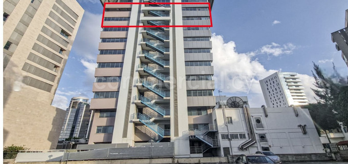 Büro in Nicosia zu verkaufen