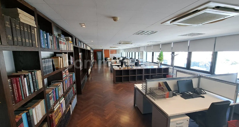 Office to rent in Nicosia