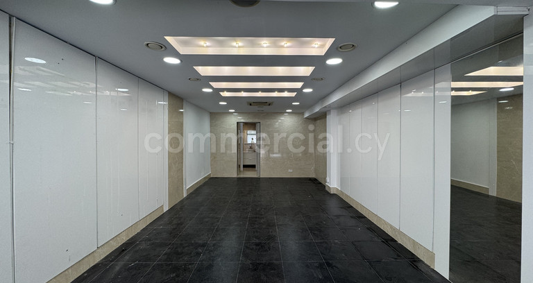 Retail shop to rent in Larnaca